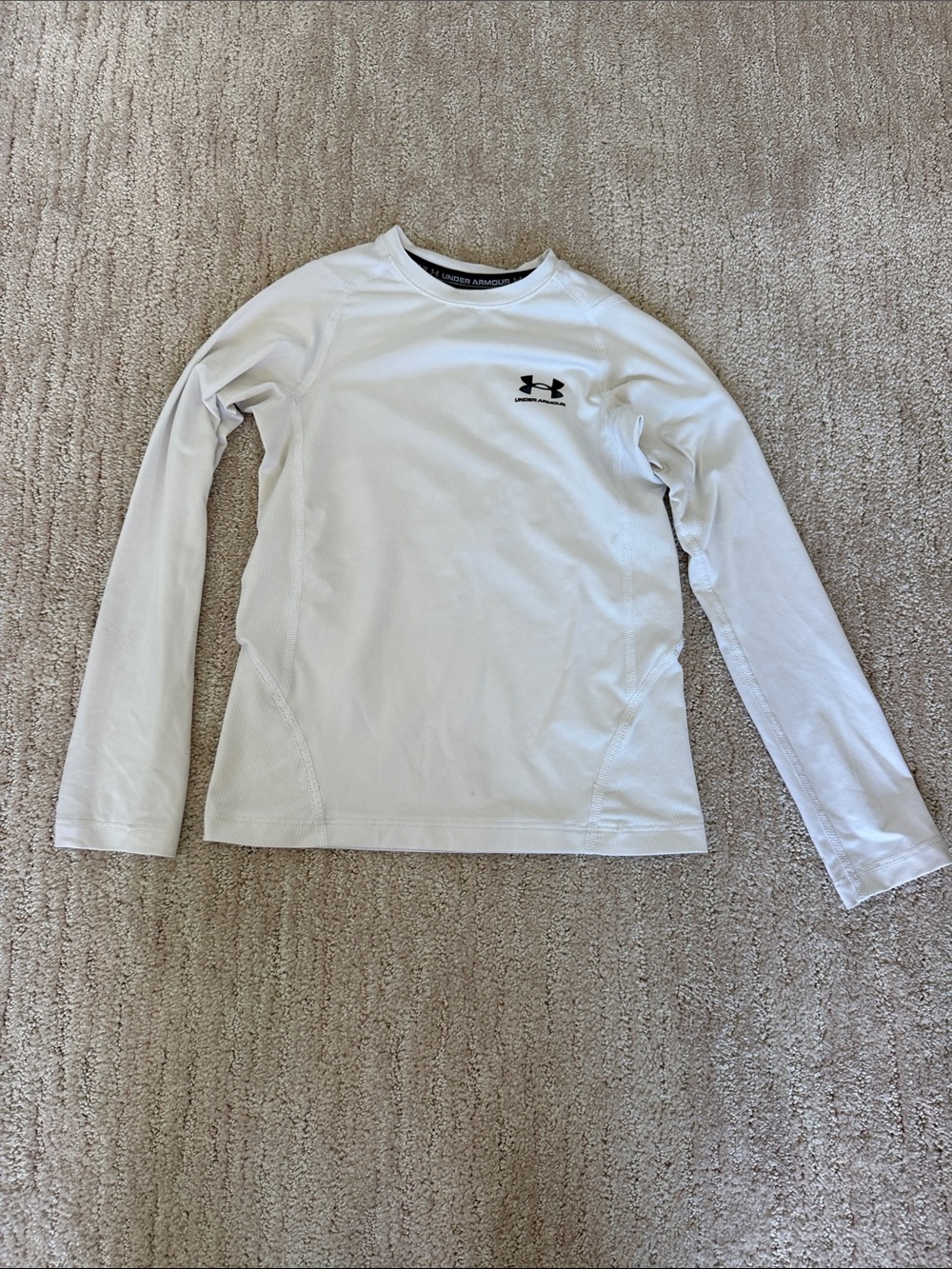 Under Armour White Long-Sleeve Crew Performance Tee